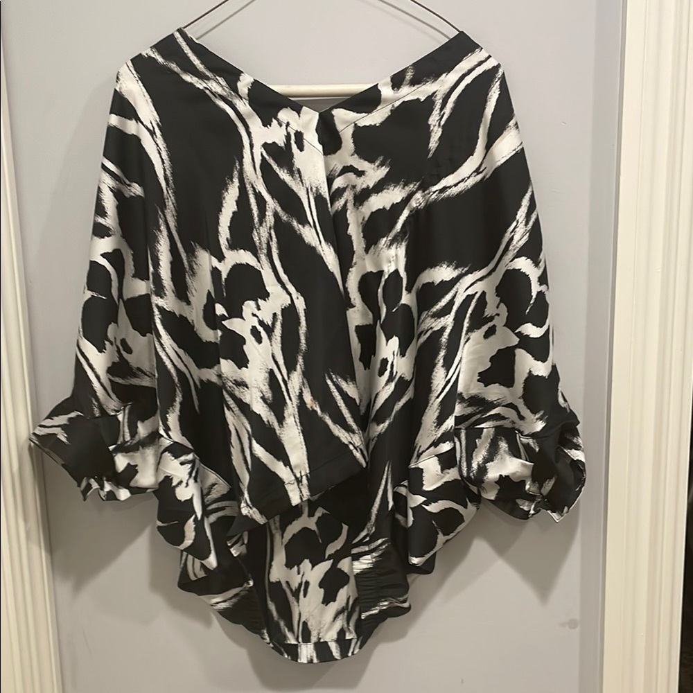 Black and White Animal Print Women's Top